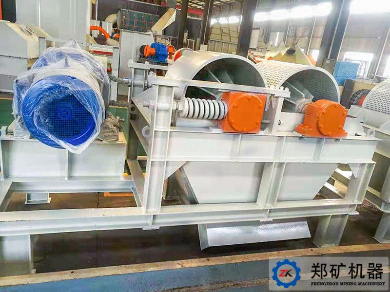 對(duì)輥制粒機(jī)